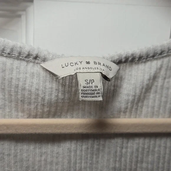 Lucky Brand Pocket Tshirt - Picture 3 of 5